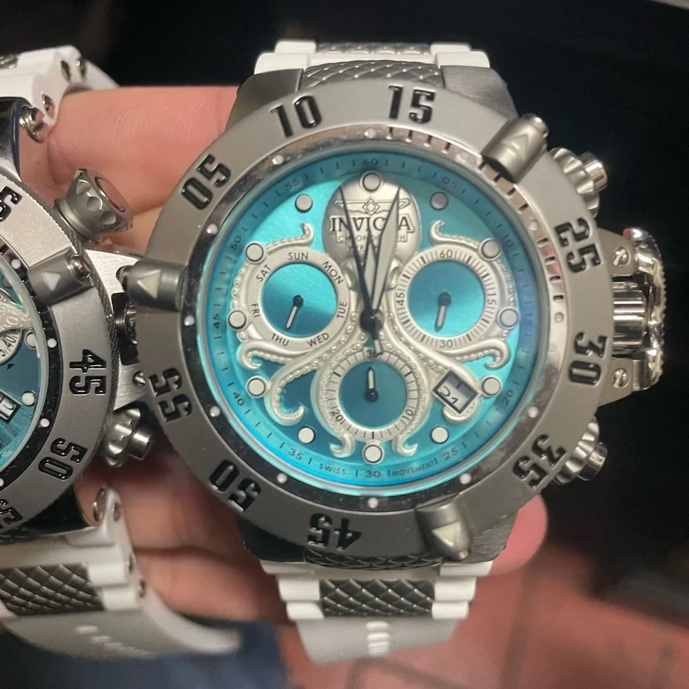 Invicta - Picture 3 of 5